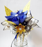Paper Daisy Bridal Bouquet- 10 inch, 15 flowers, paper flowers, handmade, one of a kind, wedding, gift, non traditional, destination wedding