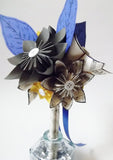 Daisy Bridesmaid Bouquet- 7 inch, 12 flowers, paper flowers, wedding bouquet, handmade, one of a kind, nontraditional, gift