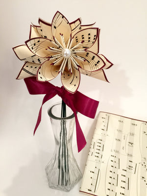 5 "I Love You" Flowers- Vase & Card Included