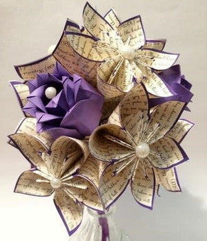 A Dozen Personalized Flowers With Roses