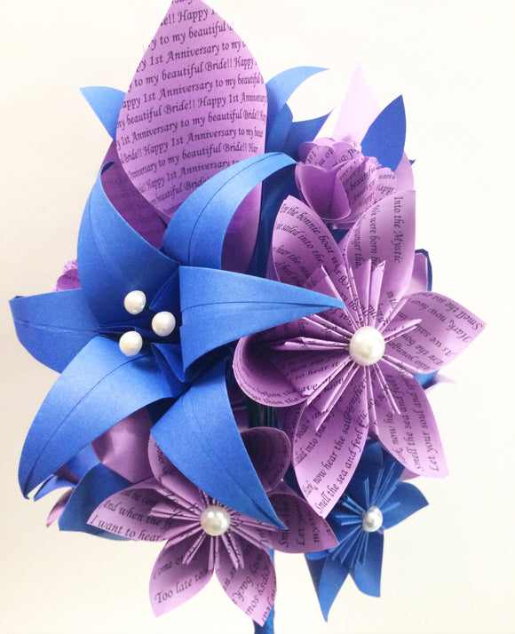 Calla Lily Paper Bouquet- One of a kind origami, made to order,calla lily, paper rose, first anniversary gift, perfect for her, personalized