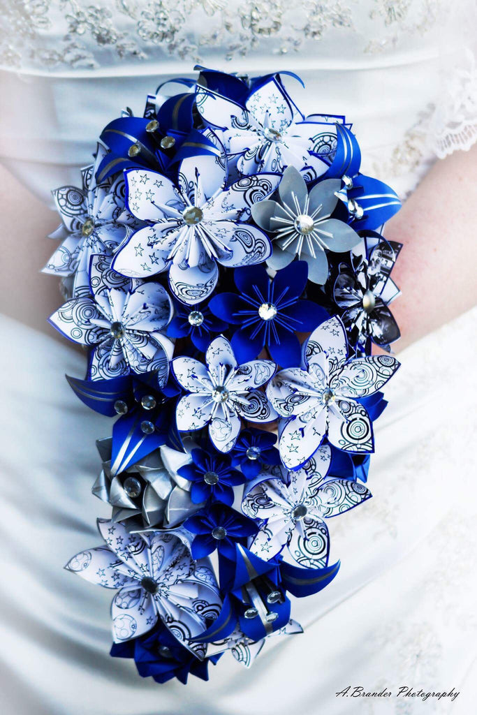 Gallifreyan Cascading Bouquet- Doctor Who Theme, one of a kind origami, Bridal bouquet, paper roses & lilies, your choice of color scheme