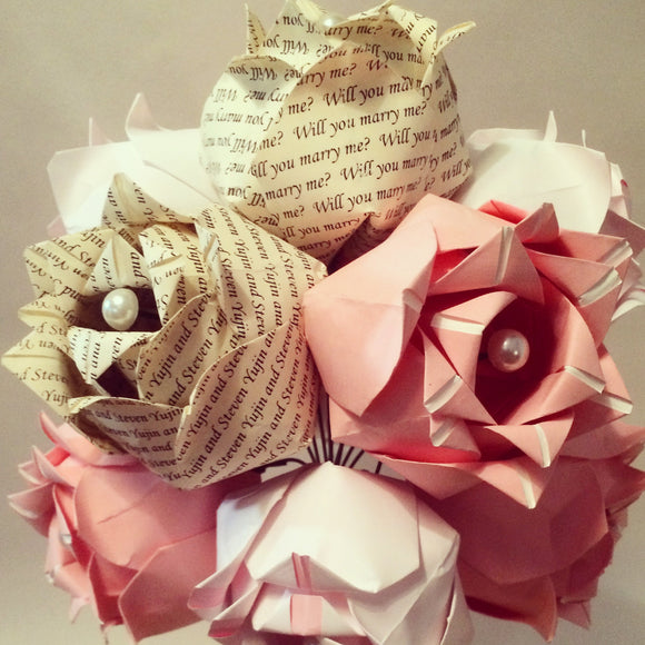 Dozen Two-toned Paper Roses- first anniversary gift, perfect for her, Personalized, one of a kind, alternative gift, wedding bouquet,flowers